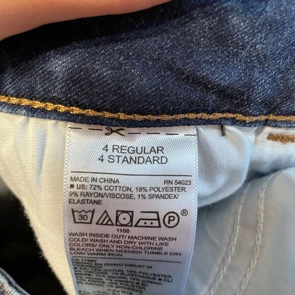 Old Navy Rockstar Mid Rise Jeans Size 4 - Picture 5 of 5